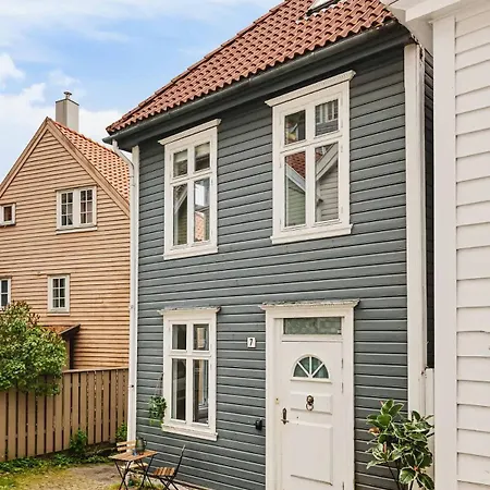Dinbnb Homes I The 1880 Authentic Dream I 500m From Bryggen Bergen