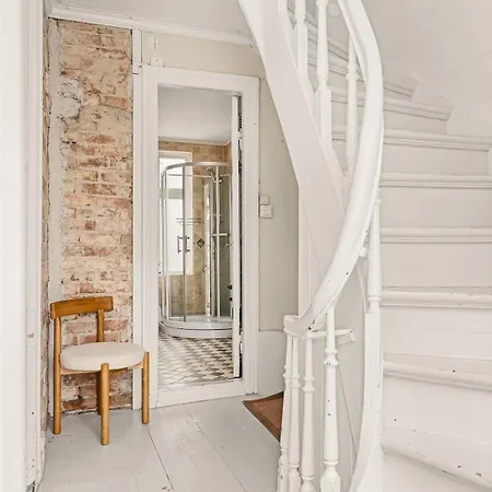 Dinbnb Homes I The 1880 Authentic Dream I 500m From Bryggen * ברגן