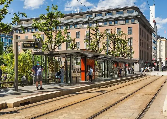 Holiday home Dinbnb Homes I The 1880 Authentic Dream I 500m From Bryggen