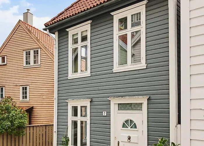 Dinbnb Homes I The 1880 Authentic Dream I 500m From Bryggen Bergen