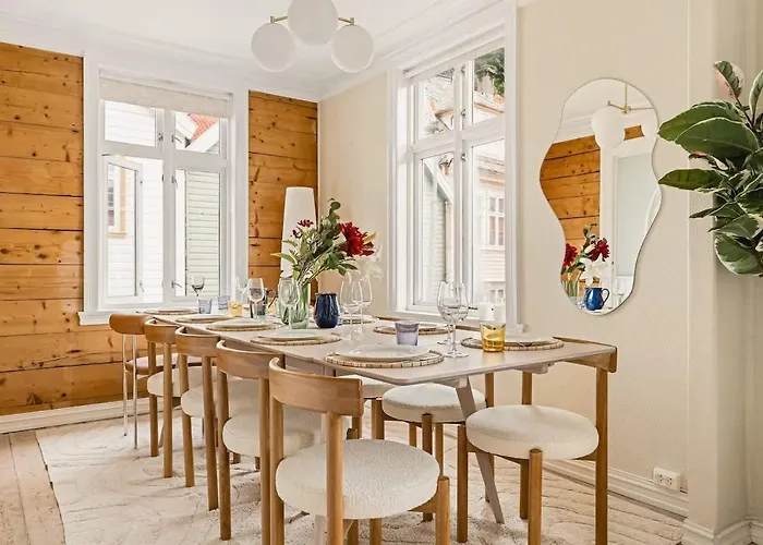 Dinbnb Homes I The 1880 Authentic Dream I 500m From Bryggen Holiday home