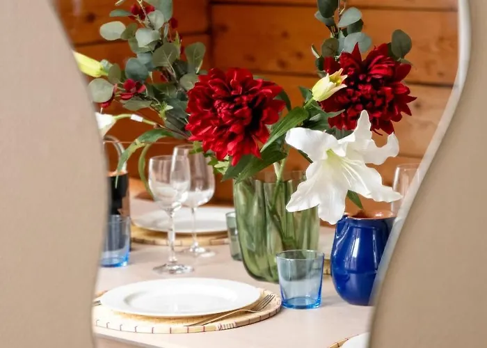 Holiday home Dinbnb Homes I The 1880 Authentic Dream I 500m From Bryggen